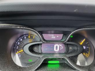 škoda osobní automobily Renault Captur AUTOMAAT Captur 1.2 TCe Dynamique rijdbaar 2015/6