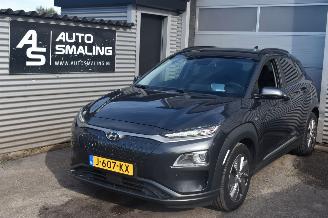 škoda osobní automobily Hyundai Kona 64Kwh Premium 204Pk SOH 100% Fase 3 *Navi/Clima/Camera/Leder/Stoelverwarming 2020/9