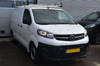 Opel Vivaro 2.0 Cdti L2H1 Edition 144Pk *Airco picture 2