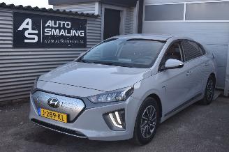 Unfallwagen Hyundai Ioniq 38Kwh Comfort Ev 136Pk *Navi/Clima/Camera/stoelverwarming 2020/9