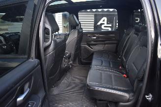 Dodge Ram 5.7 V8 4X4 Crew Cabe 401Pk *Clima/Navi/Panorama/Leder picture 6