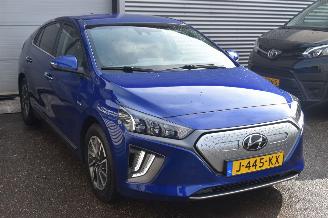 Hyundai Ioniq 38 Kwh Comfort Ev 136Pk *Navi/Clima/Camera/Stoelverwarming picture 2
