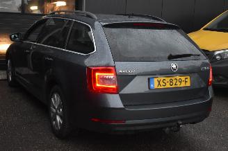 Skoda Octavia 1.6 Tdi Greentech Ambition Business 116Pk *Navi/Clima picture 4