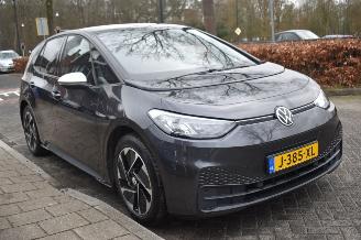 Volkswagen ID.3 58Kwh First 204Pk 3FASE *Navi/Clima/Stoelverwarming picture 2