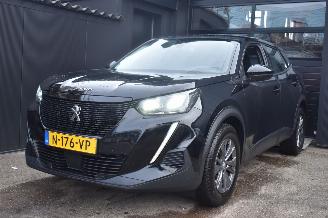 krockskadad bil auto Peugeot 2008 1.2 Puretech Active Pack 102Pk *Navi/Clima/Camera/Stoelverwarming 2022/2