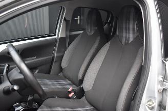 Peugeot 108 1.0 e-VTI Allure 72Pk *Clima/Camera picture 5