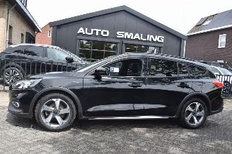 Voiture accidenté Ford Focus 1.0 Wagon Ecoboost Hybrid Active 155Pk *Navi/Clima/Camera/Stoelverwarming 2021/1