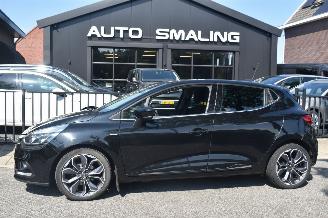Auto incidentate Renault Clio 1.5 Dci Ecoleader Limited 90Pk *Navi/Clima 2019/6