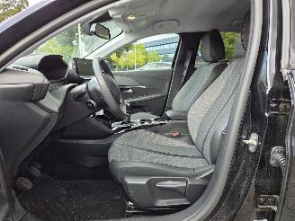Peugeot 208 74KW / NAVI / 11.DKM picture 16