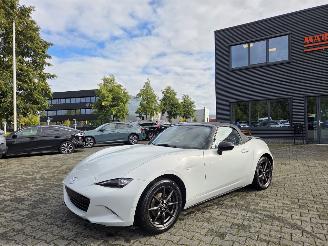 Damaged car Mazda MX-5  2016/3