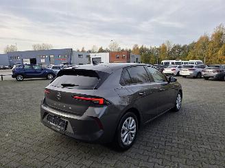 Opel Astra 1.2 81KW / CAMERA/ STUUR &STOELVERW picture 12