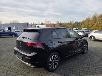 Volkswagen Golf STYLE / NAVI / CAMERA / STOELVERW /20 DKM picture 5