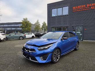 krockskadad bil auto Kia Ceed GT-LINE 2023/9