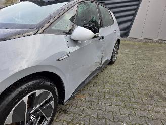 Volkswagen ID.3 Pro Performance 1ST 62kWh 150 KW 204pk / ACC / 18\" Lmv picture 11