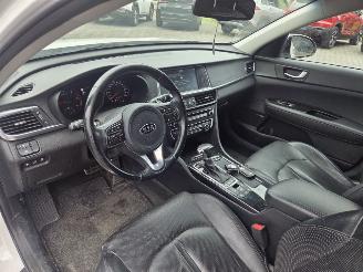 Kia Optima AUTOM / PANO / LEER picture 18