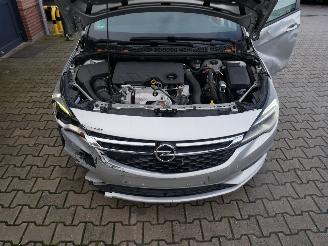 Opel Astra Sports Tourer Business Start/Stop picture 13