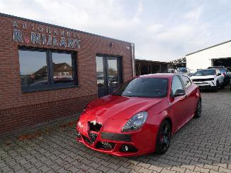 Auto incidentate Alfa Romeo Giulietta QUADRIFOGLIO VERDE BI-XENON 2012/3