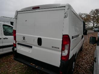 Peugeot Boxer L1H1 MOTORSCHADE picture 3