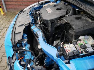 Ford Focus RS BLEU & BLACK ALCANTARA picture 7