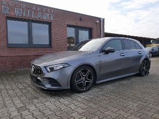 uszkodzony samochody osobowe Mercedes A-klasse A 180 d.AMG LED VIRTUAL COCKPIT ALCANTARA 2019/12