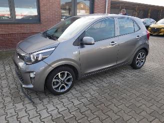 skadebil auto Kia Picanto  2021/8