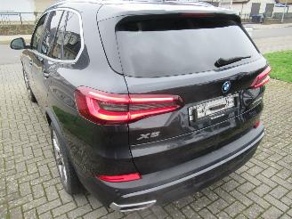 Unfallwagen BMW X5 X-DRIVE45E AUT. PluginHybrid  33.500KM!! VirtualCockpit Leer Navi Camera StoelVerwarming Led Trekhaak 2022/6