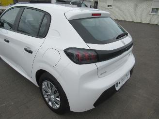  Peugeot 208 1.2 PURETECH 31.700km!! Airco CruiseControl Line-Assist.... 2021/9