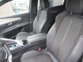 Peugeot 5008 Puretech130 Aut. GT  7-Zits Climatronic HalfLeer Navi Camera Keyless-Go StoelVerwarming... picture 17
