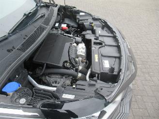Peugeot 5008 Puretech130 Aut. GT  7-Zits Climatronic HalfLeer Navi Camera Keyless-Go StoelVerwarming... picture 12