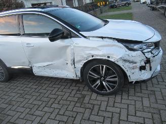 Peugeot 3008 PureTech Aut. GT  Climat Leer/Alcantara Navi Panorama-D Camera SoundPack....... picture 8