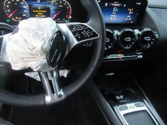 Mercedes GLA GLA 180 Aut.MildHybrid HalfLeer Navi Camera StoelVerwarming Led....... picture 18