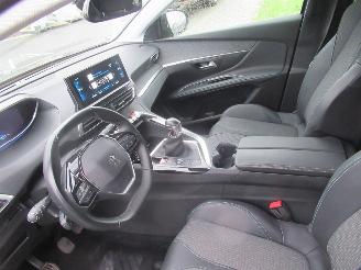 Peugeot 5008 BlueHdi 130 Allure 30.000km 7-Zits Climat Navi Camera StoelVerwarming...... picture 18
