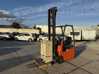 skadebil machine Hyster  Hawker electrisch 1999/1