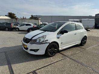 Vaurioauto  passenger cars Opel Corsa 1.4 16v Edition 2009/4