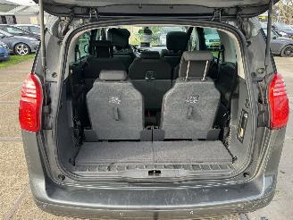 Peugeot 5008 1.6 THP Family 7p picture 18