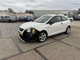 damaged passenger cars Seat Ibiza 1.0 MPI Reference 2016/5