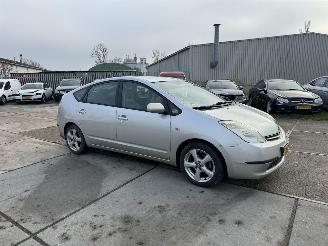 Toyota Prius 1.5 VVT-i  Hybride picture 2