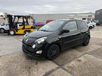 krockskadad bil auto Renault Twingo 1.2 16v  Collection 2012/11