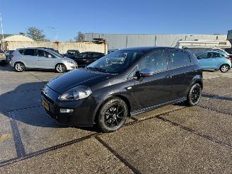 Voiture accidenté Fiat Punto Evo 0.9 TwinAir Sport 2013/2