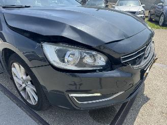 Volvo V-60 1.6 D2 R-Design picture 16