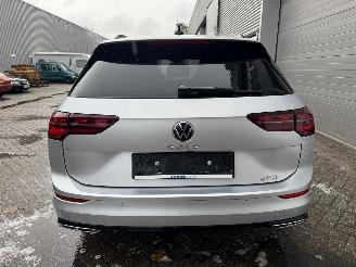 Volkswagen Golf 1.5 TSIe R-line picture 3