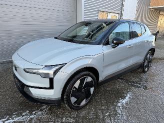 skadebil auto Volvo EX30 EX30 Extended Range Ultra Panorama voll  Rijdbaar 2024/9