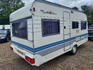 Hobby  450 Vast bed  Rondzit Voortent picture 3