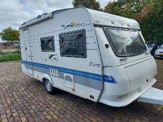 skadebil caravan Hobby  440 SF + Voortent en luifel 2002/6