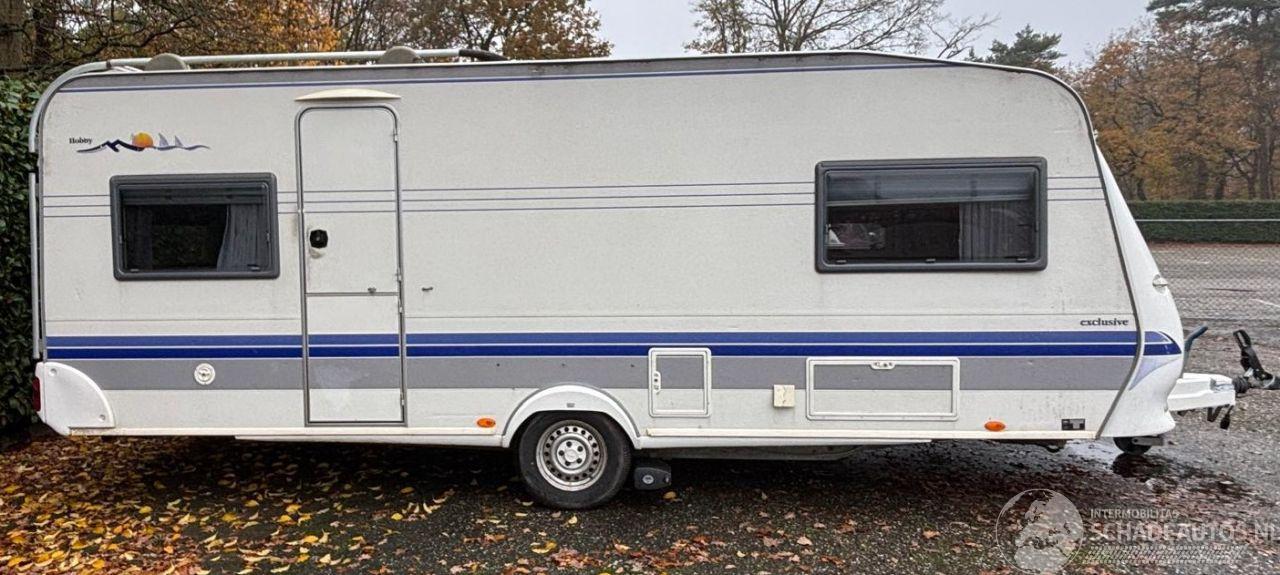Hobby  Exclusive 560 UL Enkele bedden+Mover+Voortent