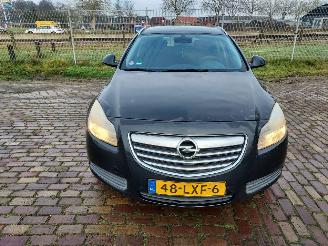 Opel Insignia 1.6 Sports Tourer picture 3