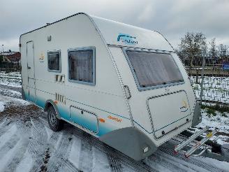 skadebil caravan Knaus  GERESERVEERD  Eifelland 420 2001/6