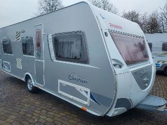 skadebil caravan Dethleffs  Beduin Emotion 595 S Frans bed+Rondzit 2006/4