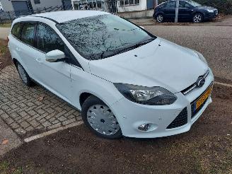 Avarii autoturisme Ford Focus 1.6 TDCI + Apk 2013/12