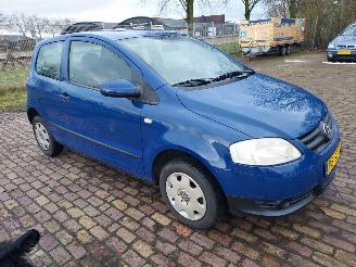 Schadeauto Volkswagen Polo Fox 1.4 + Apk 110.000 km 2006/6